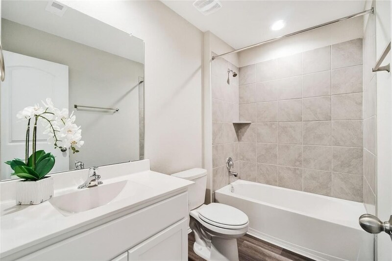 Building Photo - 2274 Strong Horse Dr