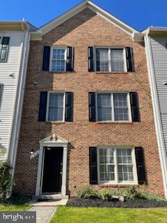 Building Photo - 5516 Sully Lake Dr