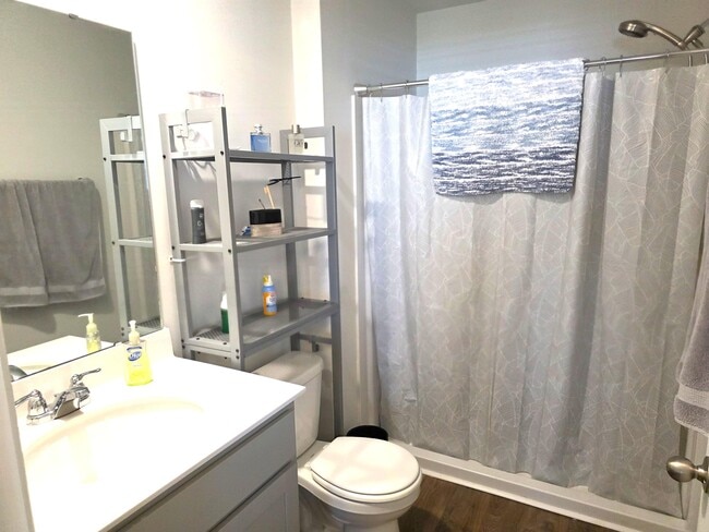 Building Photo - 764 Striped Bass Ct