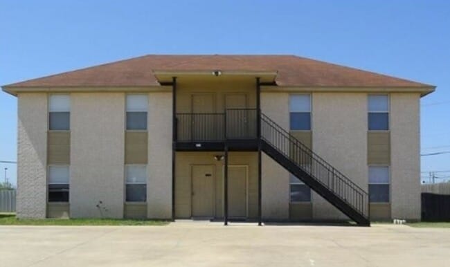 Building Photo - COMING SOON!!