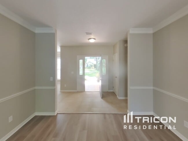 Building Photo - 15614 Indian Queen Dr