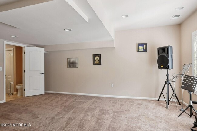 Building Photo - 211 Piper's Landing Ct