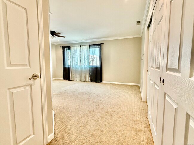 Building Photo - 1900 Summer St