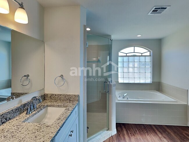 Building Photo - 3102 Orange Grove Ct