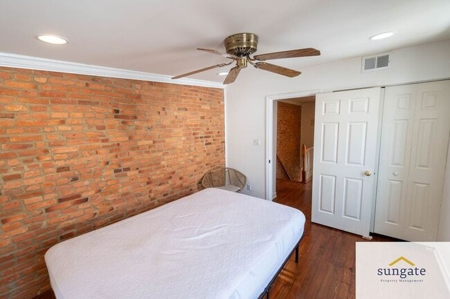 Building Photo - 1303 Patapsco St