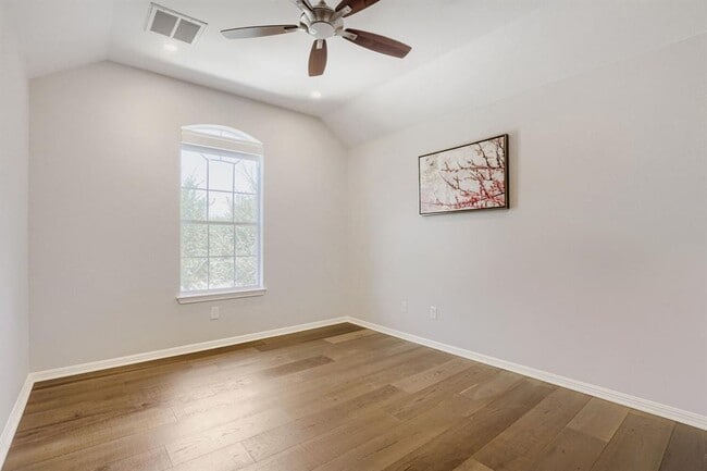 Building Photo - 16221 Old Baldy Dr