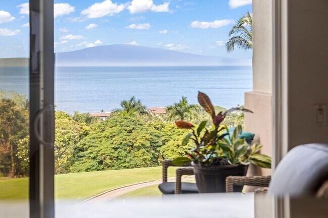 Building Photo - Experience Elevated Island Living in Wailea – Expansive Golf Course and Ocean View Furnished Luxu...
