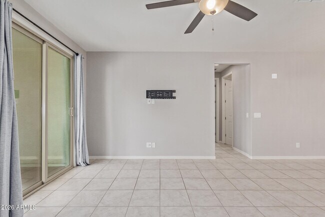 Building Photo - 20419 E Rosa Rd
