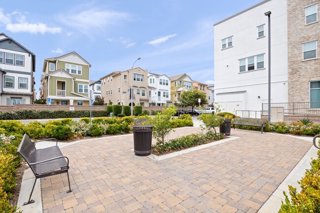 Building Photo - 1222 N Harbor Blvd