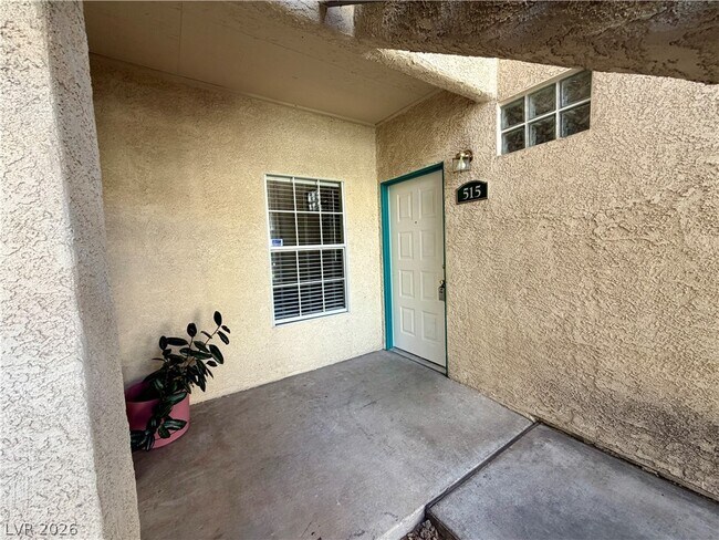 Building Photo - 2251 Wigwam Pkwy