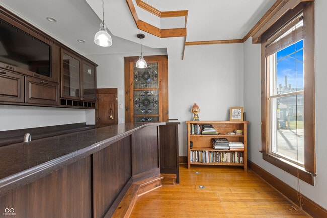 Building Photo - 1401 Marlowe Ave