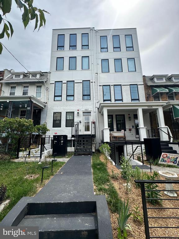 Building Photo - 5507 7th St NW