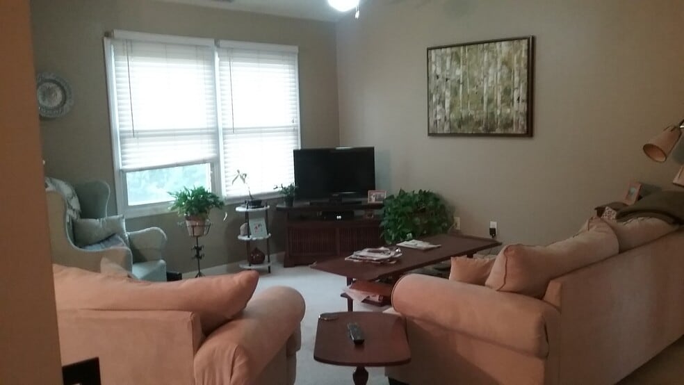 Building Photo - 112 Merganser Ct