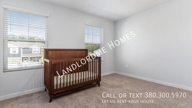 Building Photo - 163 Badger Pass