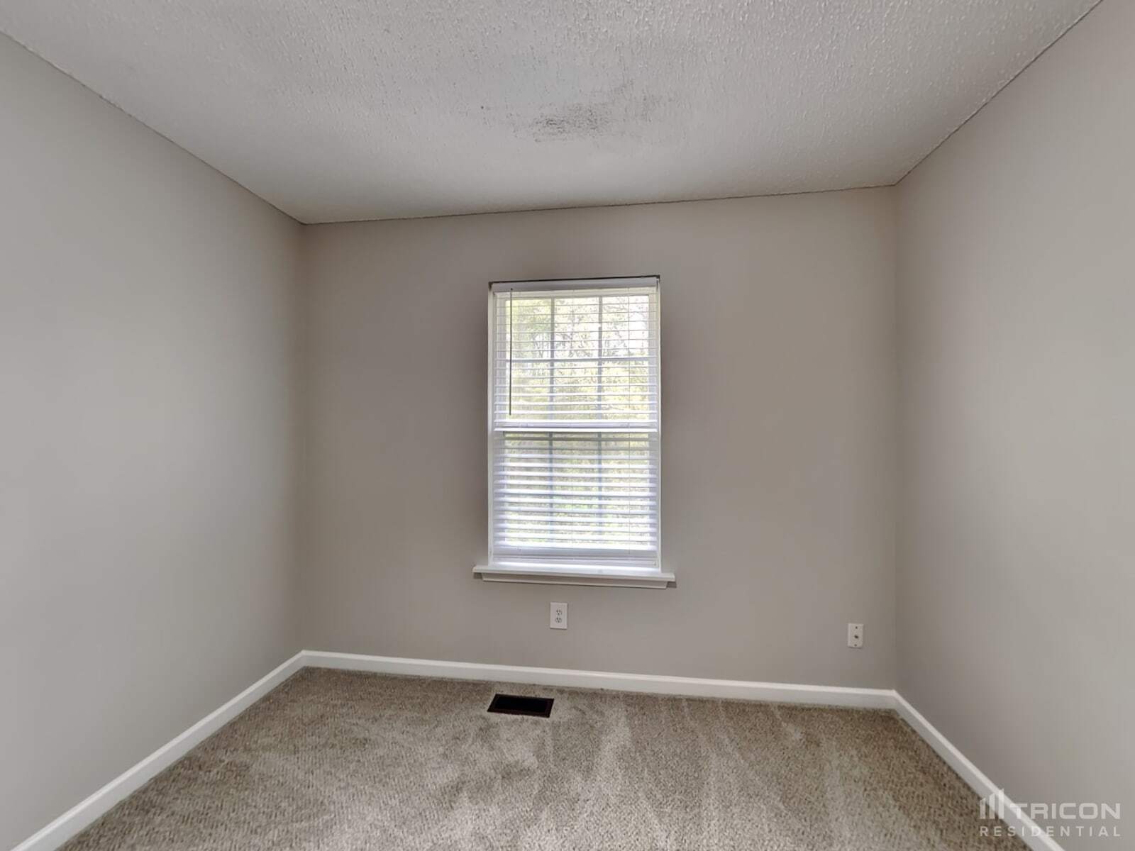 Building Photo - 1170 Augusta Woods Dr