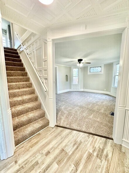 Building Photo - 1505 24th St