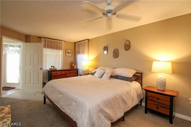 Building Photo - 8659 River Homes Lane