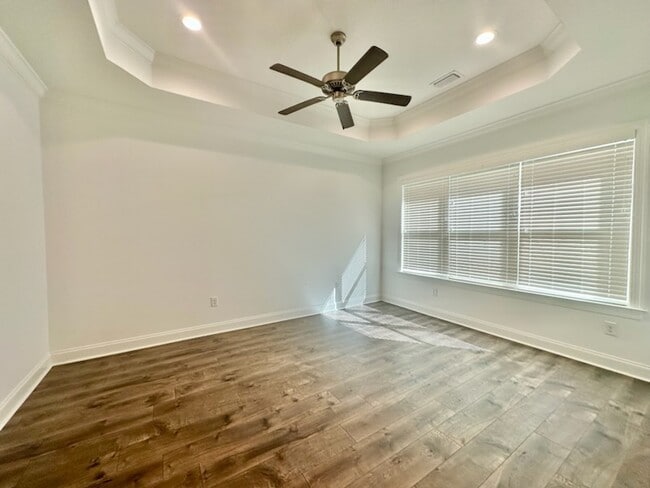 Building Photo - 65 Laurel Oaks Dr