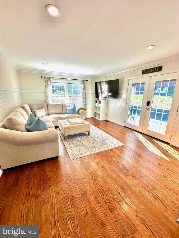 Building Photo - 3004 Marshall St