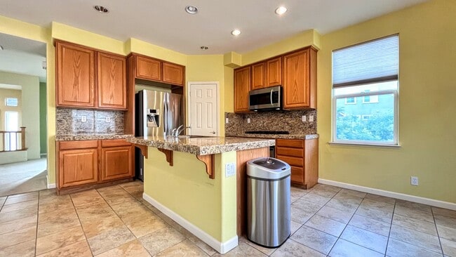 Building Photo - 1693 Salamoni Ct
