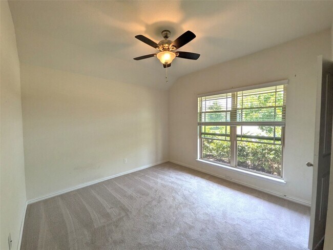 Building Photo - 9324 Bronze Meadow Dr