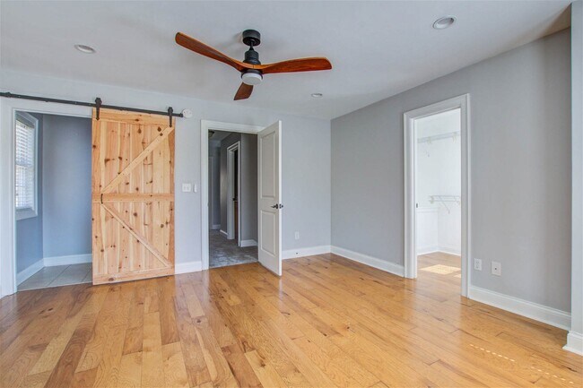 Building Photo - 509 West 2nd North Street, Summerville, SC...
