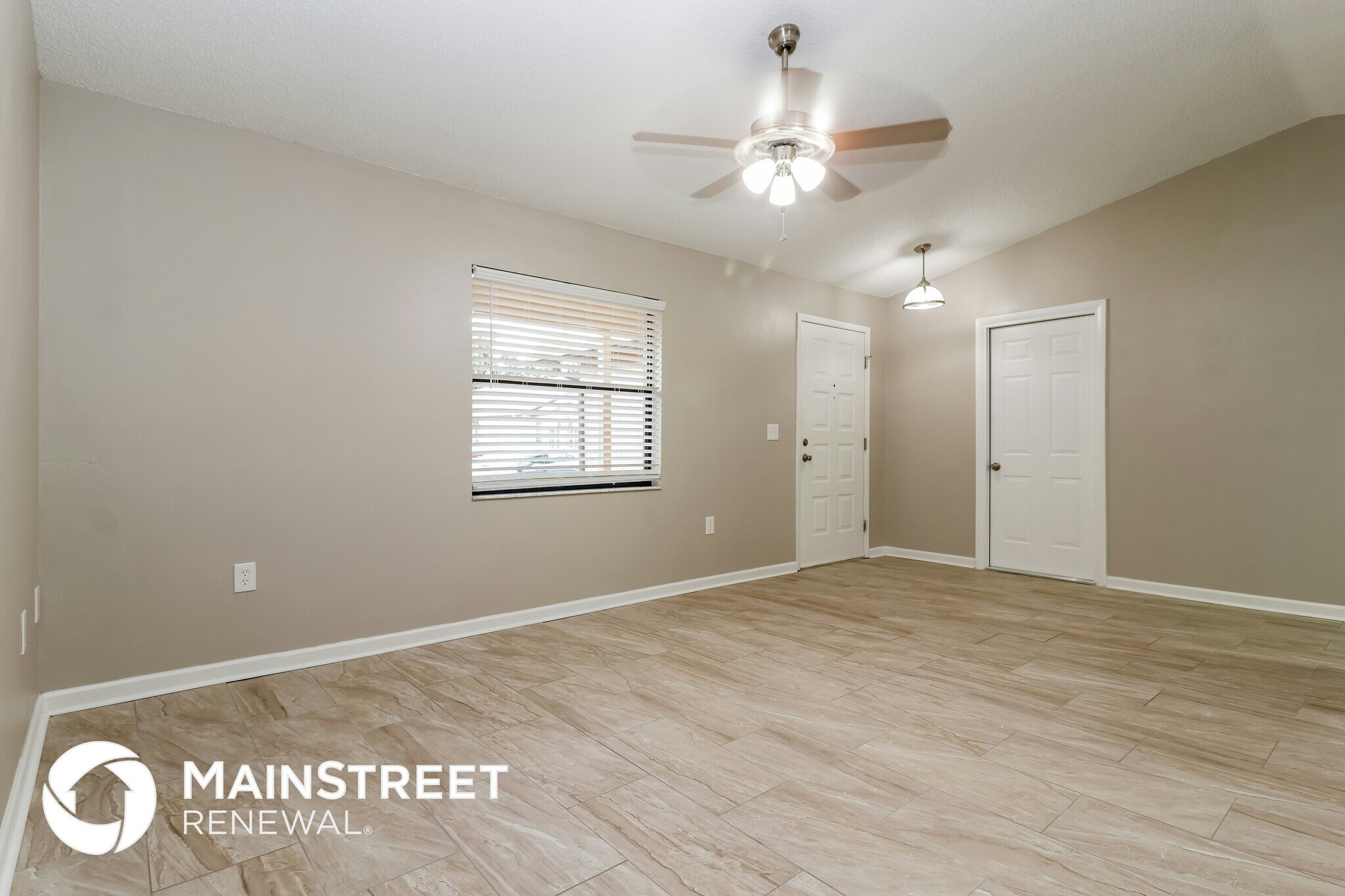 Building Photo - 11012 Bentwood Ct