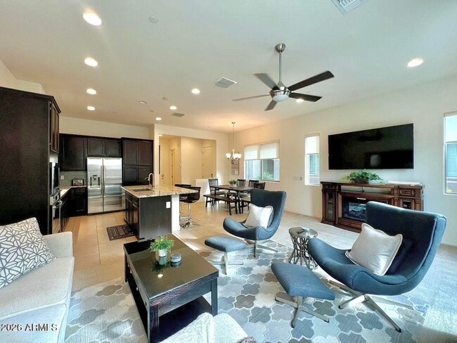 Building Photo - 7333 E Vista Bonita Dr