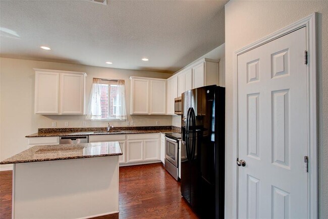 Building Photo - 3129 Montserrat Creek Dr