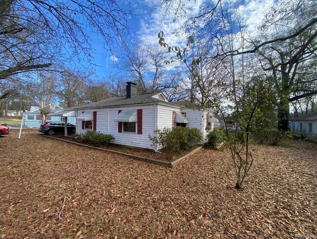 Building Photo - 508 Glenmore Rd