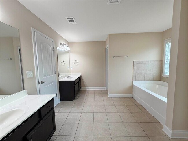 Building Photo - 3829 Baxley Ridge Dr
