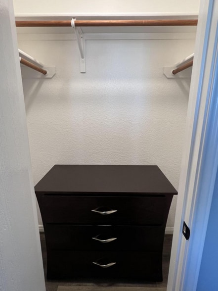 Building Photo - 4718 Dorchester Heights Ln