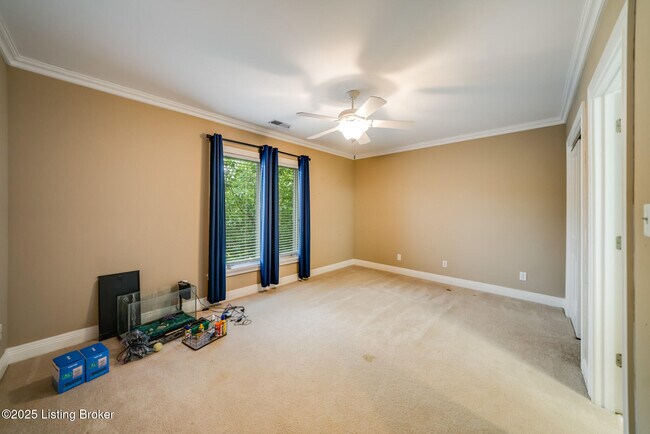 Building Photo - 12307 Ridgeview Dr