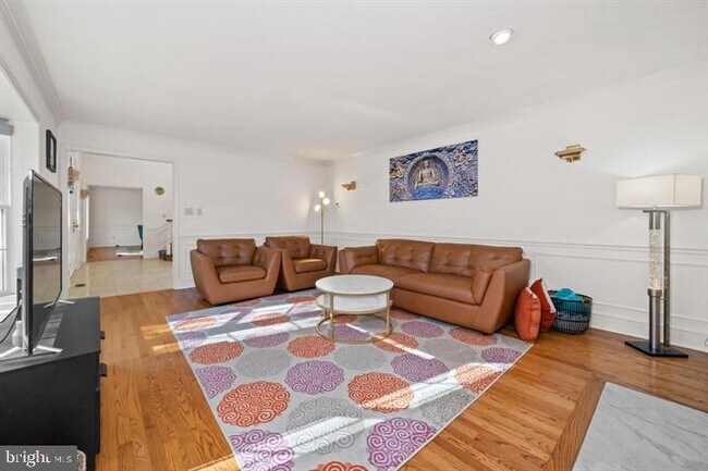 Building Photo - 253 Peoples Way