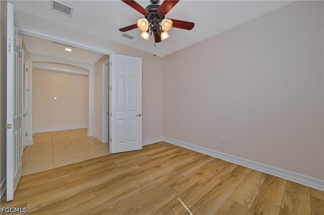Building Photo - 3899 Eldon St