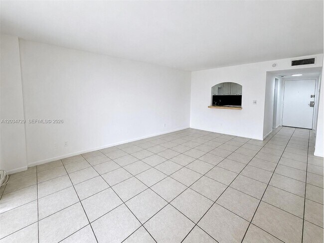 Building Photo - 13499 Biscayne Blvd