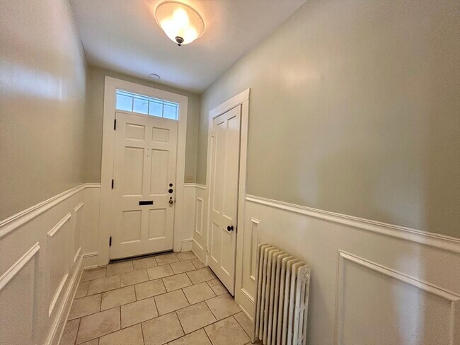 Building Photo - 48 Congress St