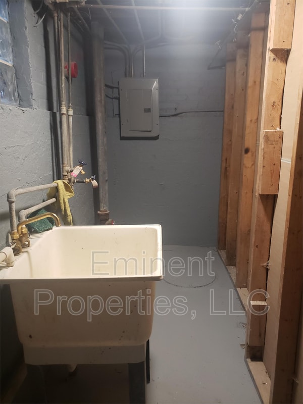 Building Photo - 10016 S Morgan St