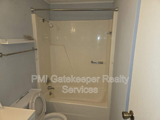 Building Photo - 9539 Olde Woods Dr