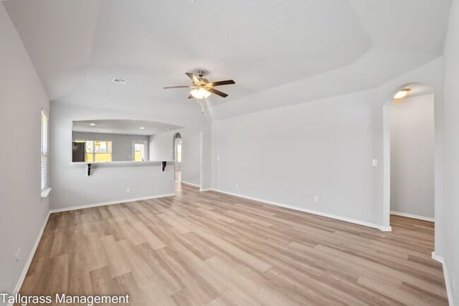 Building Photo - 4/2/2 Home in Sand Springs | MOVE IN SPECIAL!