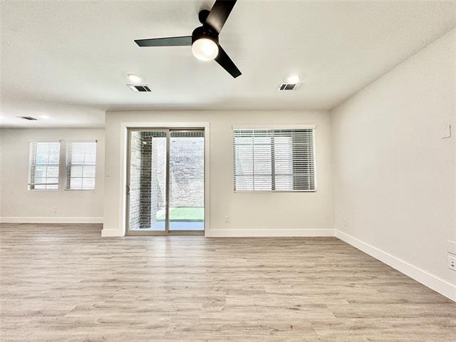 Building Photo - 8749 Scottys Lake Ln