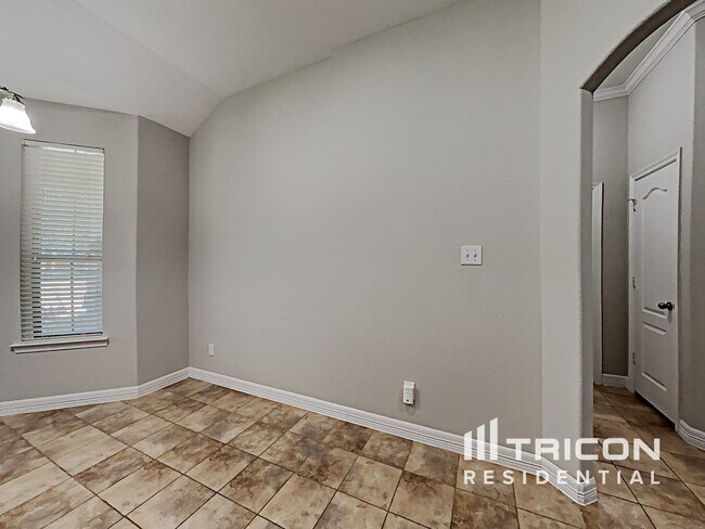 Building Photo - 7123 Durango Creek Dr
