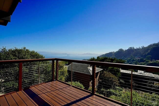 Building Photo - 119 Cloud View Rd