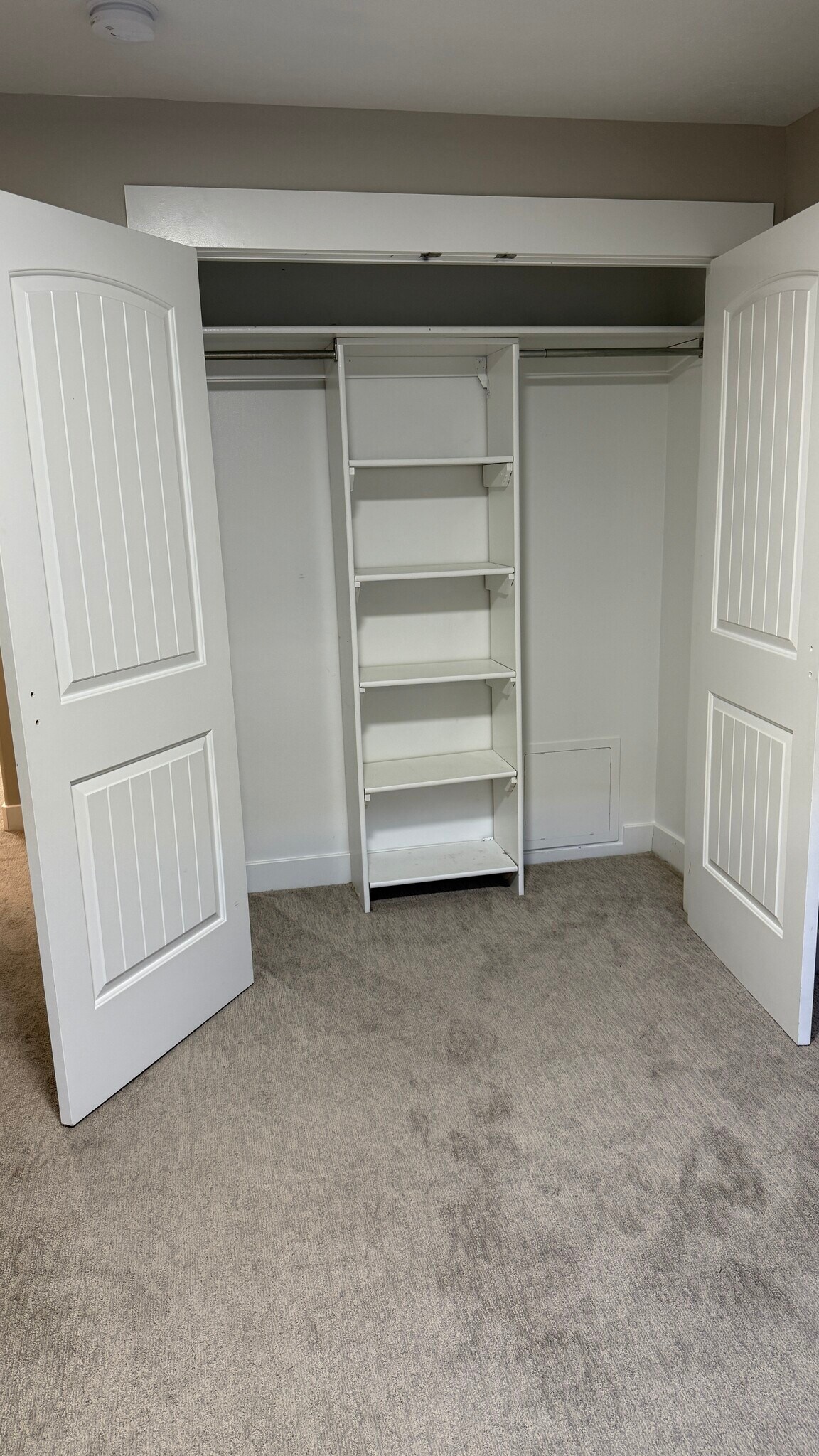 Building Photo - 3915 Timpview Dr