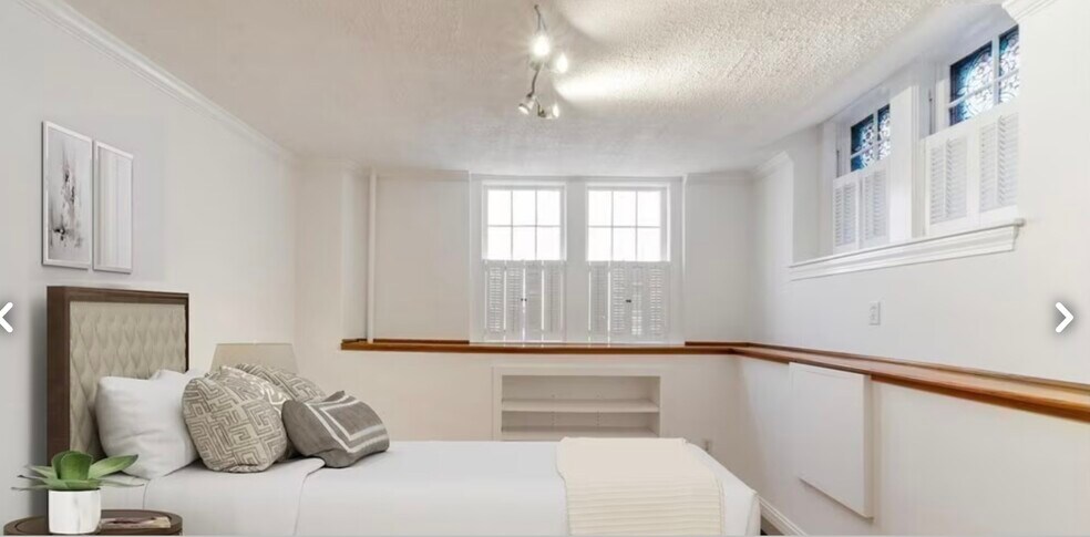 Building Photo - 55A Garden St