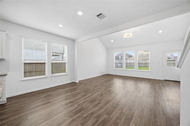 Building Photo - 32319 Melbrooke Dr