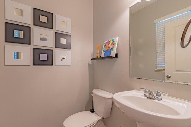 Building Photo - 6003 Bell Classic Dr