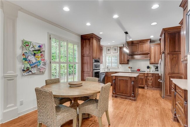 Building Photo - 4669 Ashford Club Dr
