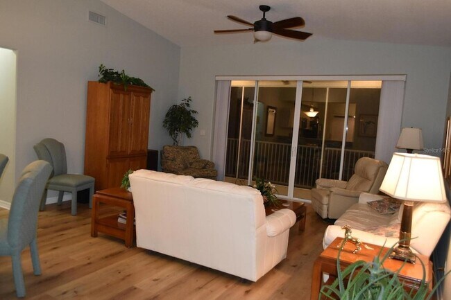 Building Photo - 90 San Juan Dr