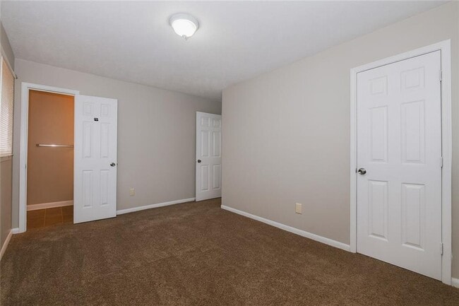 Building Photo - 8886 Ashton Rd